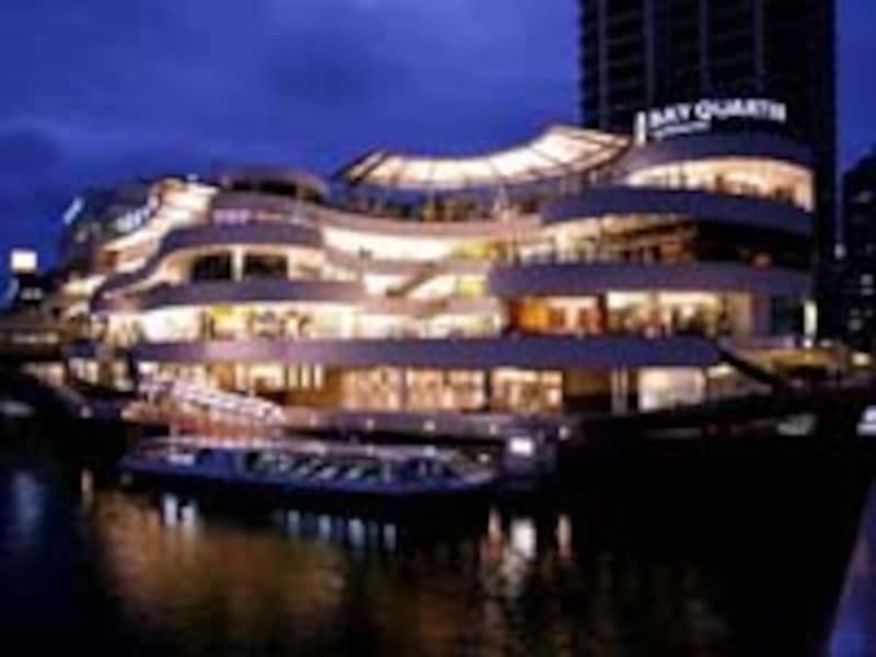 横浜ベイクォーター"