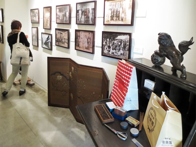 かつてこの場所にあった老舗中国料理店「安楽園」の歴史がわかるギャラリー展示