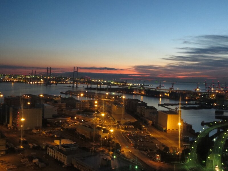 6:20ごろ、初日の出はもうすぐ!(2013年1月1日撮影)