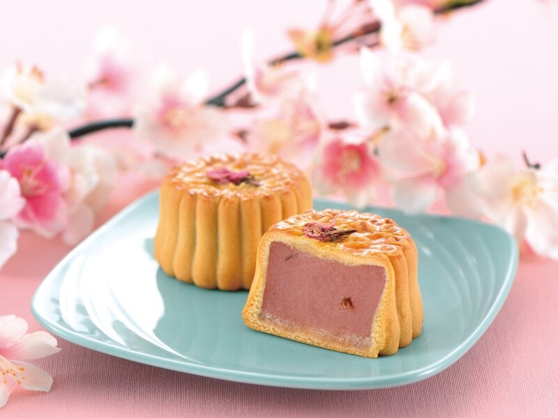 崎陽軒「横濱月餅 さくら」(1個160円税込)(画像提供:崎陽軒)