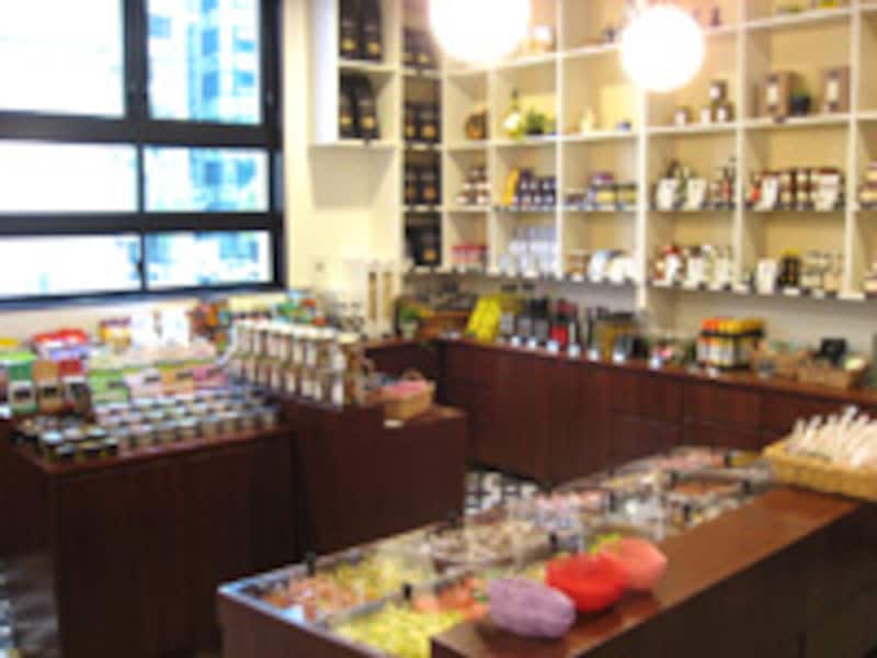 新横浜ラントラクト