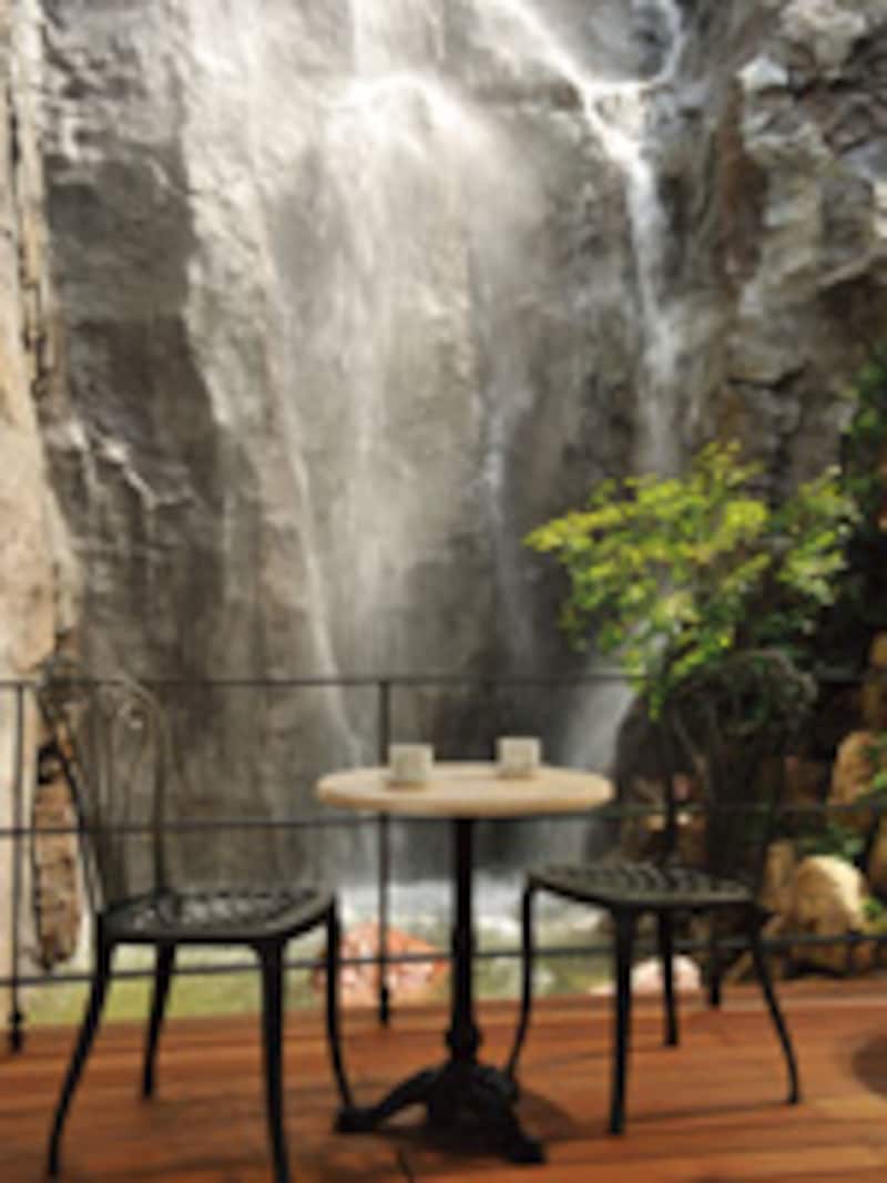 新横浜ラントラクト