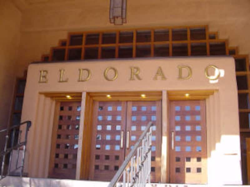 エルドラド正面玄関