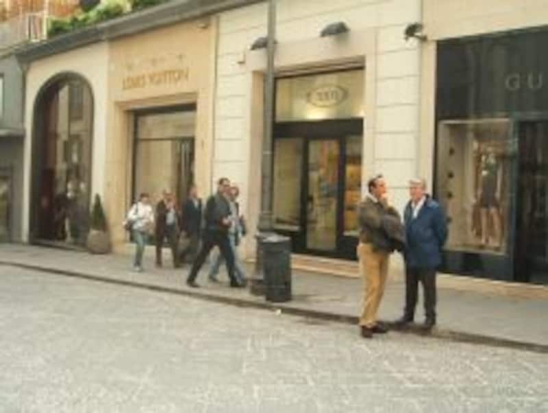 photo by SAWA napoli