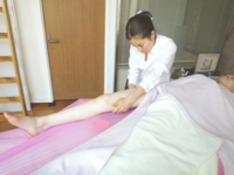 内ももストレッチ