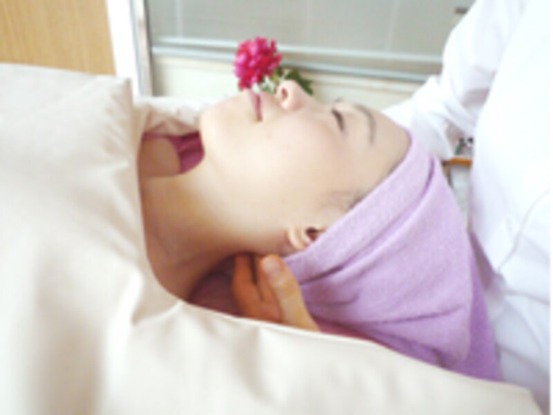 首のマッサージ