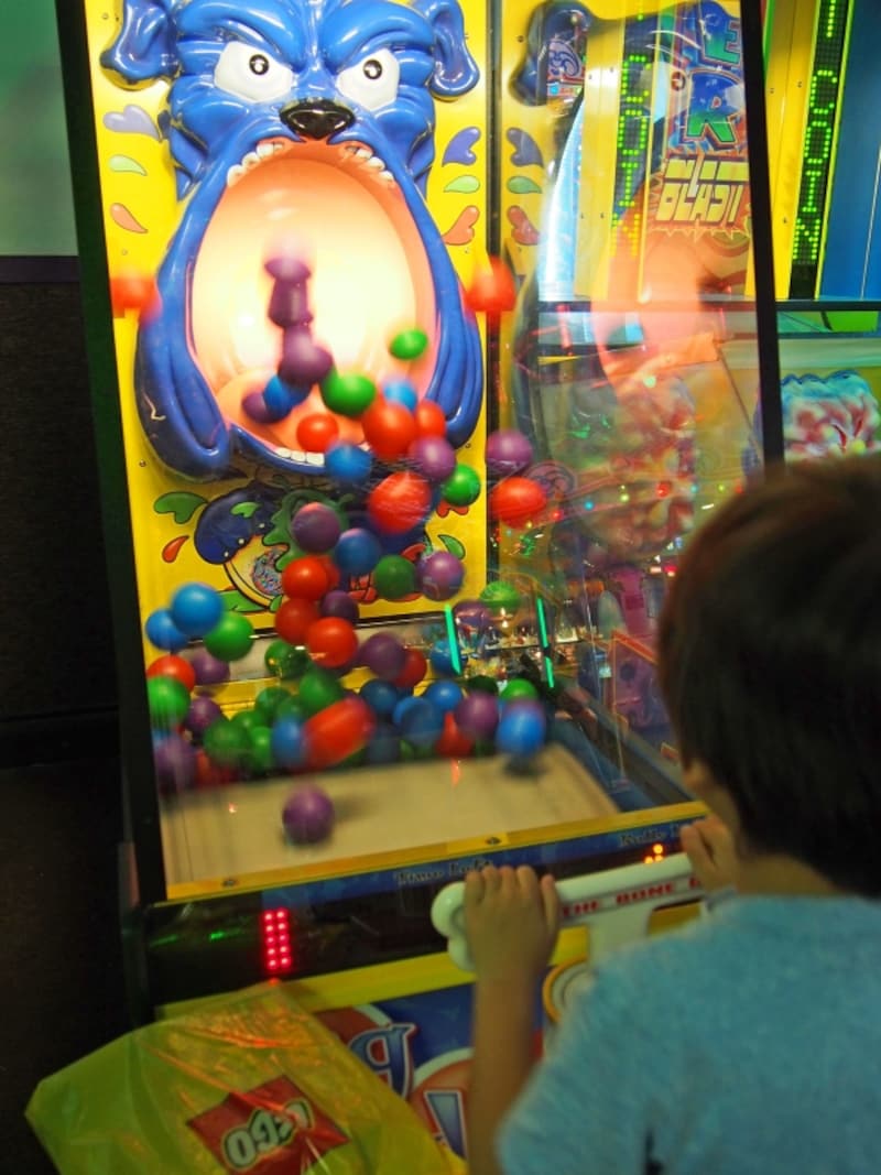 エキサイティングなボール入れ