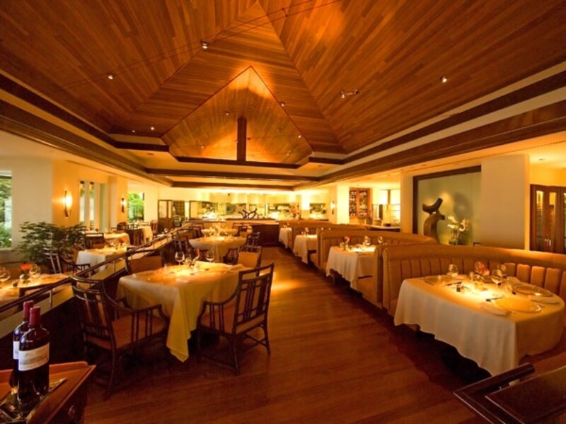 ハワイやアジア、ヨーロッパ各国の美味しさを融合したフュージョン料理が楽しめるホクズ