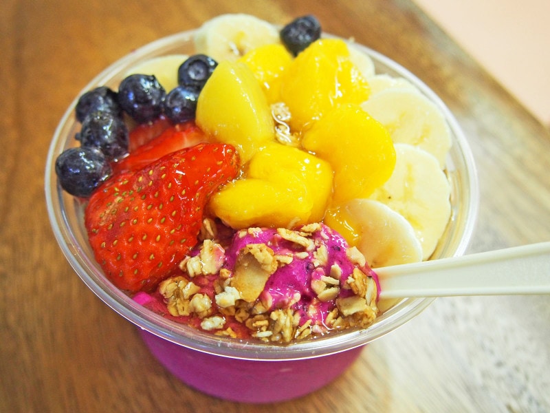 ラニカイ・ジュースのピタヤボウル。アサイーボウルよりも軽くさっぱりとした味わい
