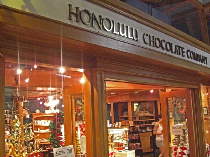 ホノルルで一番有名なチョコレート専門店。季節行事ごとに飾られる店内のデコレーションも魅力的
