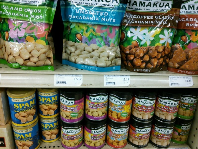 チリペッパー、ブラックペッパー、激辛のハラペーニョ、ワサビなどスパイシーなフレーバーが揃う「ハマクア」社ブランド。スパム味もある