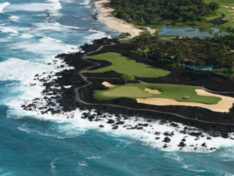 フアラライ・リゾート・ゴルフコース（写真提供：Hawaii Tourism Authority (HTA) / Kirk Lee Aeder）
