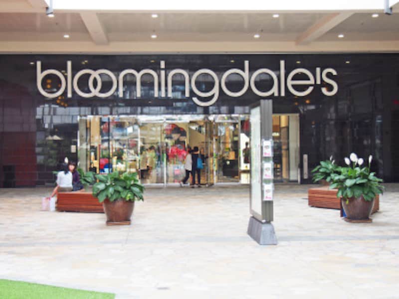アラモアナセンター エヴァウィングにあるブルーミングデールズ