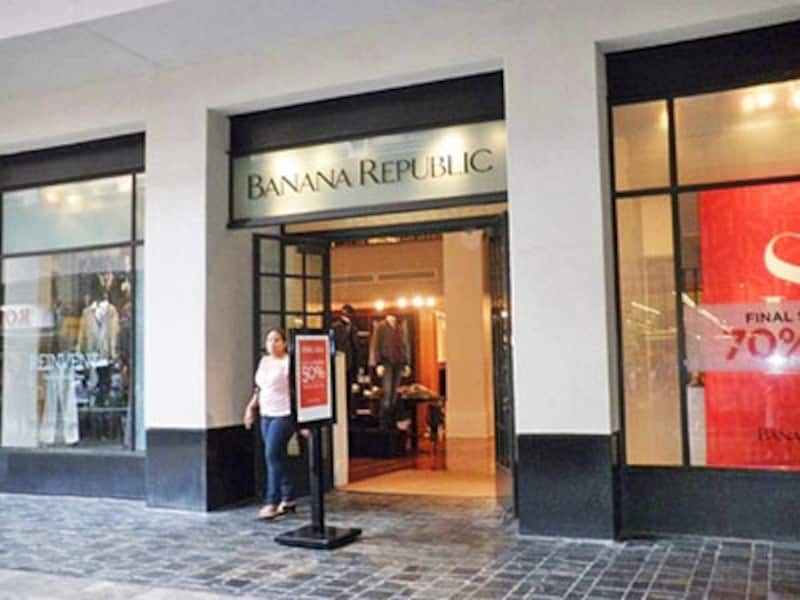 商品の入れ替えが早いファストファッションショップは特にチェックを