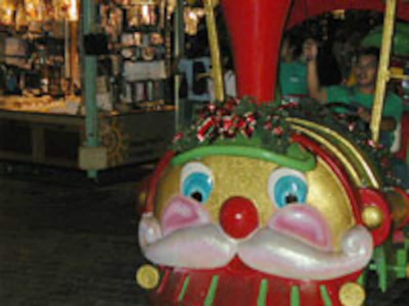 アラモアナセンター クリスマス・トレイン