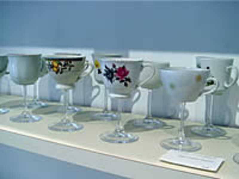 カップ？　ワイングラス？