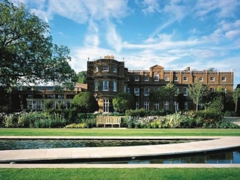 英国貴族の館で過ごす 贅沢リゾート ロンドン All About