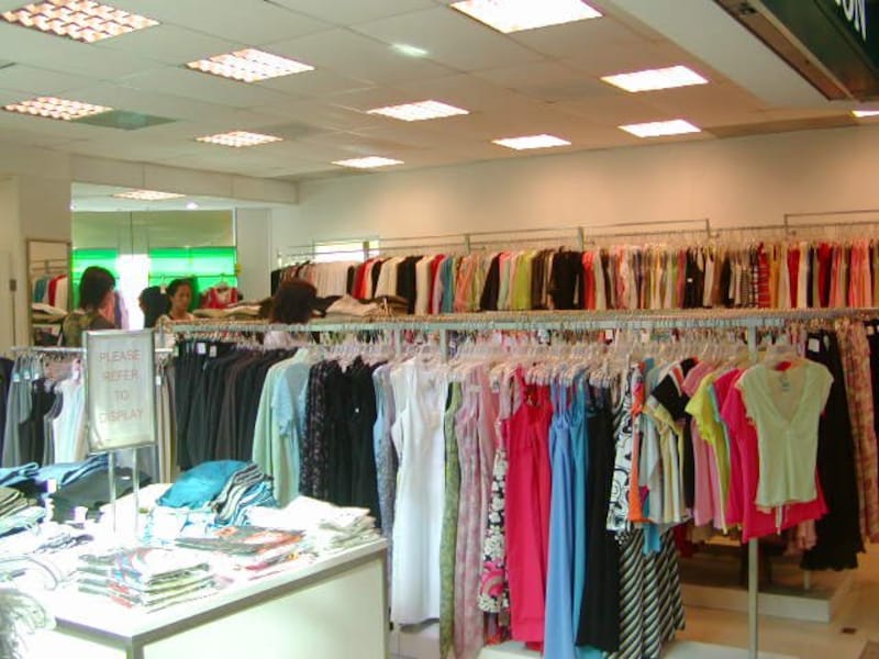 『EXPORT FASHION』店内の様子