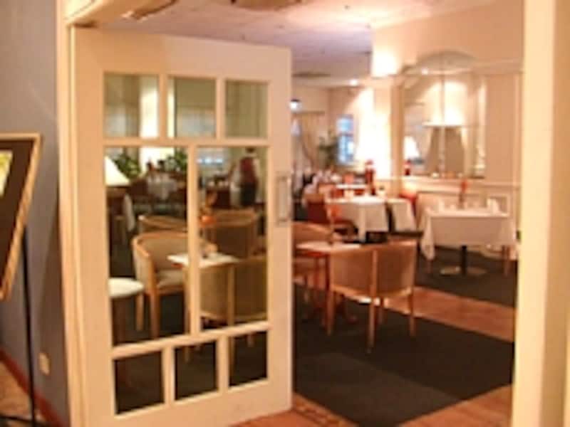 レストラン『Rosettes（ロゼット）』入口