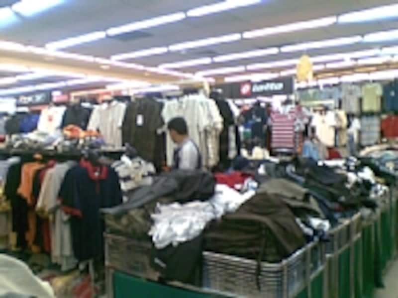 写ムスタファ・センターB1階