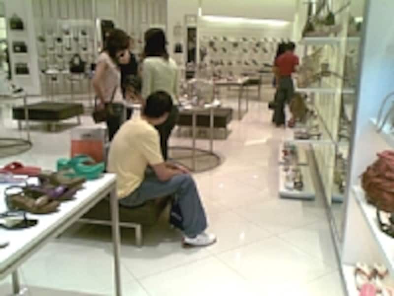 NOVOサンテックシティ店内