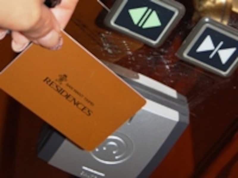 エレベーターのセンサー