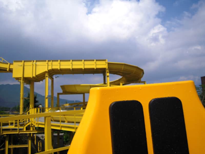 ナガシマスカすべり台