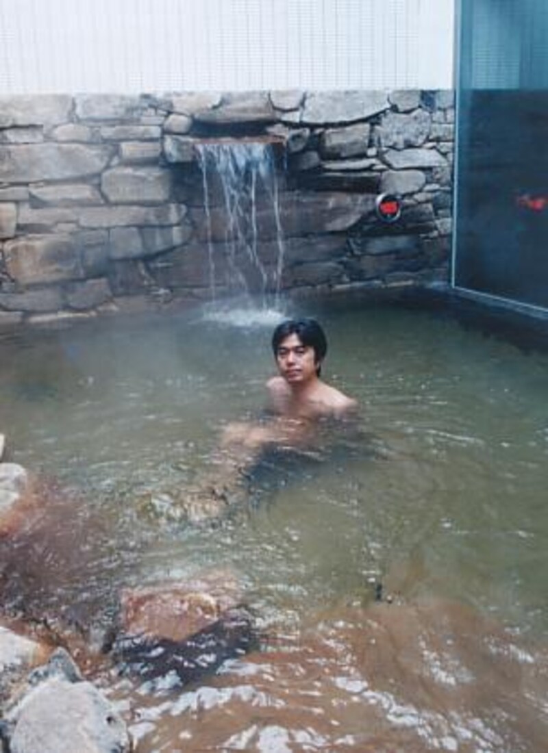 露天風呂に入浴