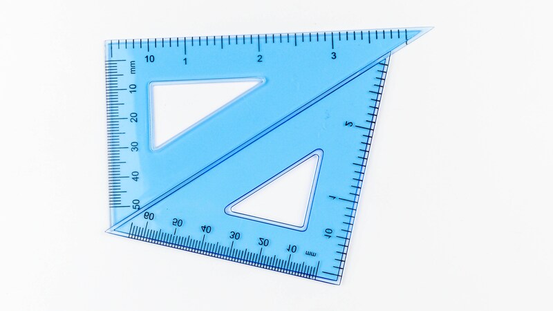 三角定規のおすすめ人気ランキング15選 平行線や垂線を使った作図 製図に セットや可愛いものも Best One ベストワン