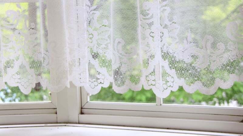 出窓用カーテンおすすめ人気ランキング10選 おしゃれなだけでなく 遮光 遮熱効果も重視したい Best One ベストワン