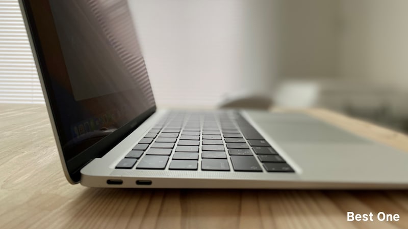 Apple（アップル）,MacBook Air