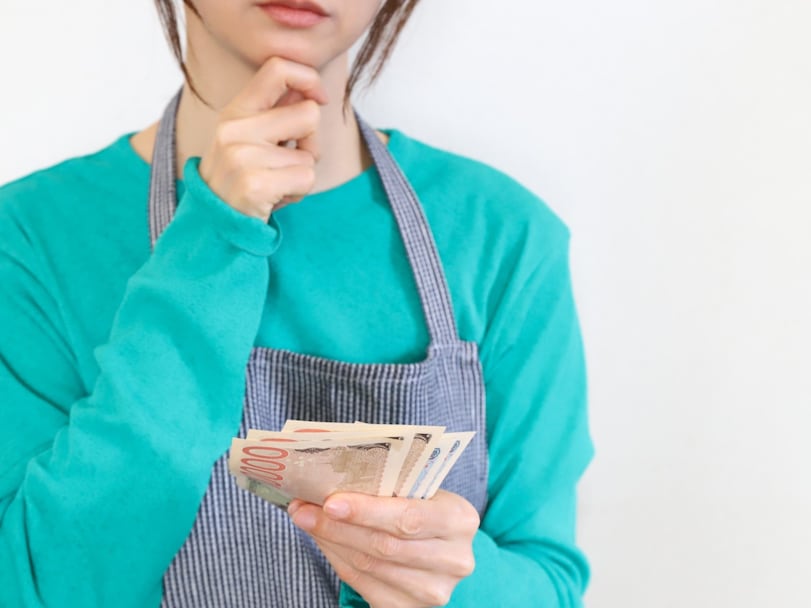 中学生のお小遣い「3332円」。物価高で目減りする金額…たどり着いた“ハイブリッドな渡し方”とは