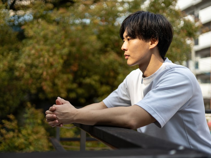 「必要最低限のお金があれば十分」36歳・自営業の男性、年収300万円。実家暮らしで「穏やかな気持ち」を保つ日常