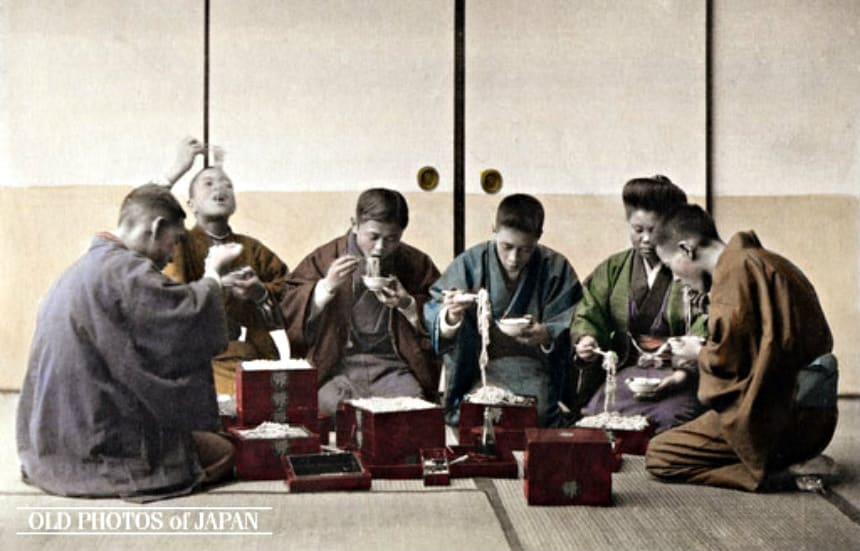 New Year's Photos in the Meiji Period