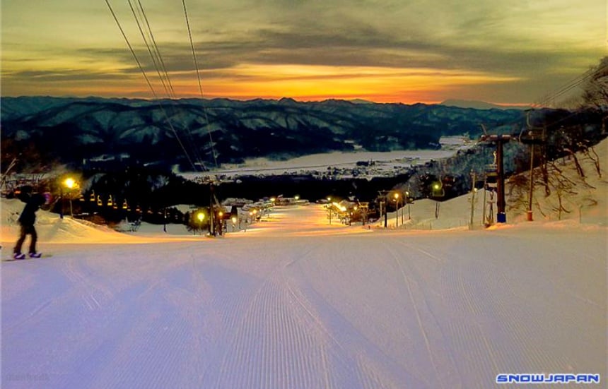 Nagano Ski & Snowboard Guide