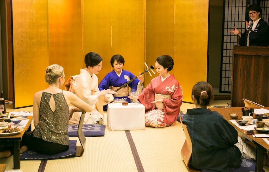 Geisha & Handicraft Experiences in Hakone