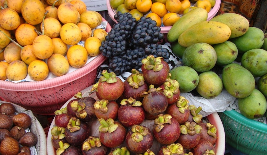 10 Exotic Fruits You Can Find Cheaply in Japan