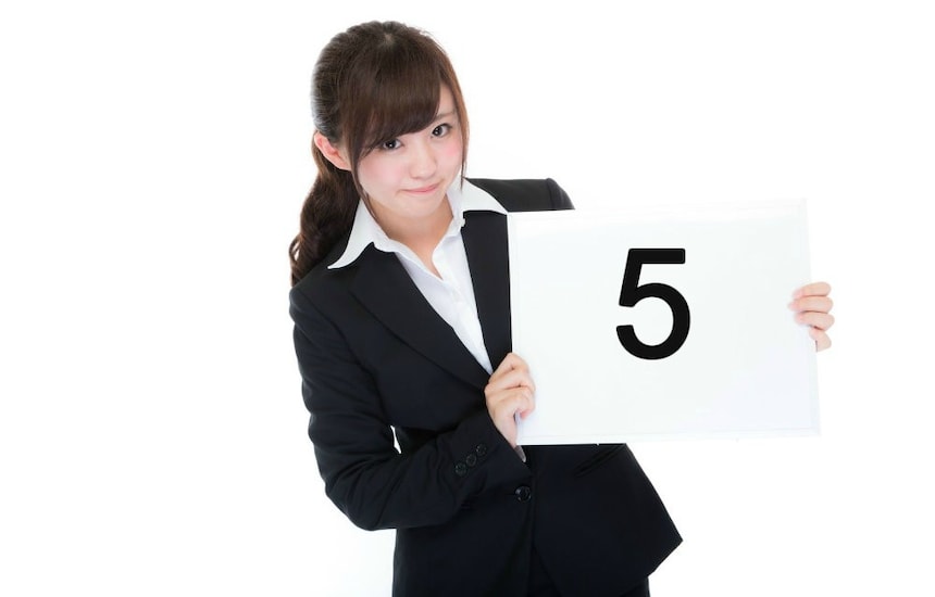 5 Japanese Phrases to Know at Work