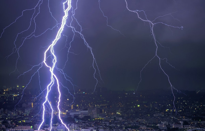 Mother Nature Strikes Tokyo Skies