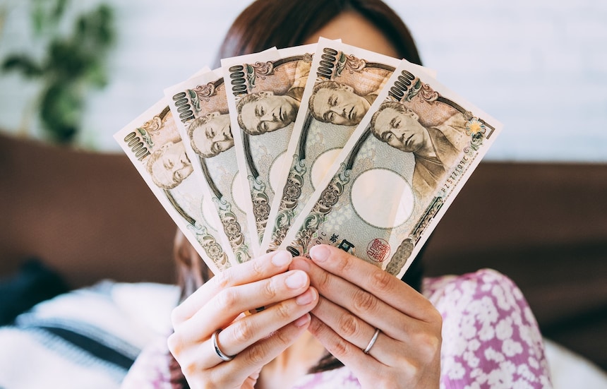 5 Easy Ways to Save Money Living in Japan
