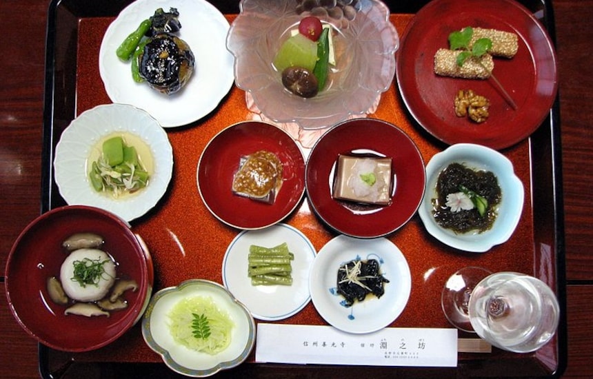 12 Best Delicacies of Nikko