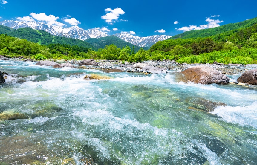 夏日自由行：小众景点揭秘——日本的避暑胜地在哪里？