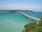 コバルトブルーの海の先に 奇跡の島「角島」