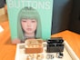 次世代イヤホン「BUTTONS CLIP」は“AIエージェントHALI”との日常会話を楽しめる