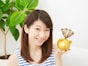 年金を月19万円もらえる人は、現役時代にどのぐらいの収入があるの？【2025年度】