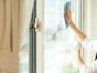 「濡れっぱなし」はNG! 金運を大きく引き上げるために「窓&鏡磨き」が大切な理由