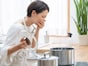 Q. 「一晩寝かせたカレーは、しっかり加熱しても危険」って本当ですか？