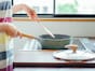 「細かくみじん切りにし、ひき肉の代わりに入れてドライカレーに」24歳女性が節約のために重宝する食材
