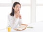 夫婦で年収約500万円ダウン「生命保険も月10万円近く、だいぶ負担」39歳女性の夫婦給与事情