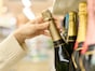 年金15万円「食品はふたランク下げても、一品ワインだけは欠かさない」71歳女性の1人暮らし